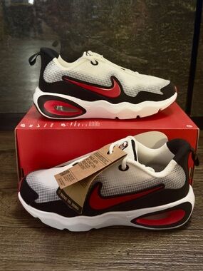 Nike Airmax Nova (GS) Size 5Y